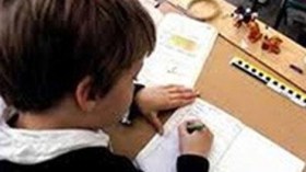 21 ألف دولار  .. تعويض لولي تلميذ نجح رغم ضعف مستواه