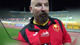 أزمة بين المريخ السوداني ومدربه الجزائري آيت عبد المالك