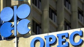 Oil prices dive to $40