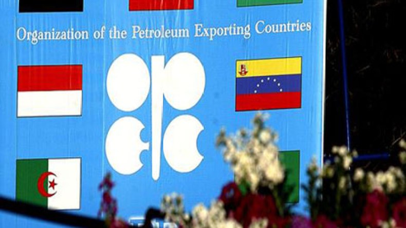 خبراء: لاتقلقوا.. البترول قد يرتفع سعره فوق 70 دولار نهاية 2015