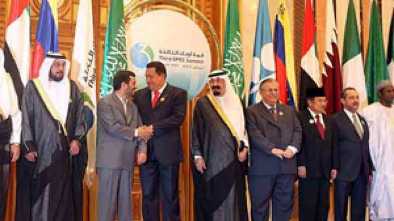 أوبك تعقد اجتماعا استثنائيا بوهران في 17 ديسمبر