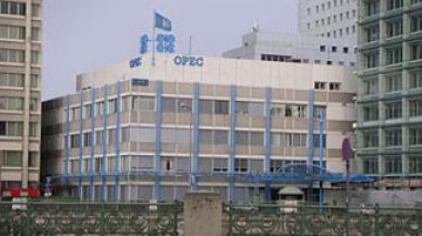 Opep: la pression monte en faveur d'une baisse de la production