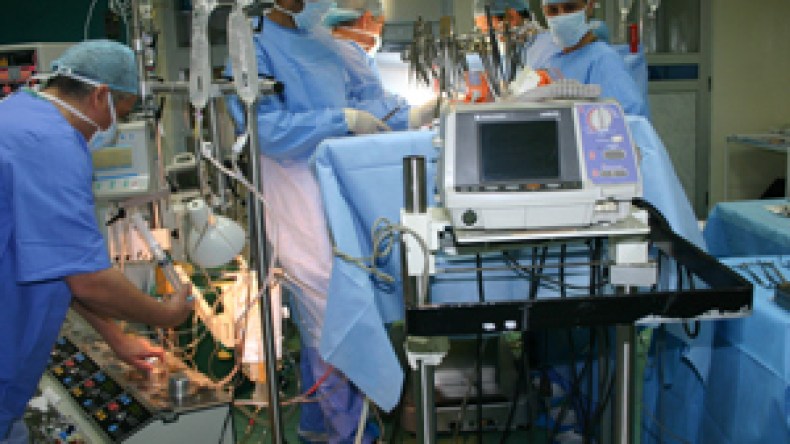 تأجيل 65 ألف عملية جراحية خلال أسبوع من الإضراب