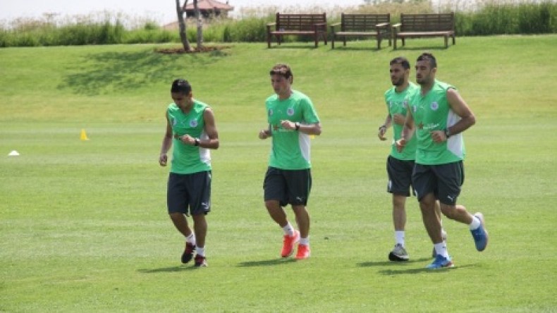 قدير ما يزال بعيدا عن التدريبات