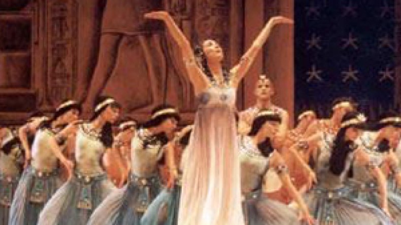 أوبرا عايدة تعزف لأول مرة في الجزائر بتعاون مصري