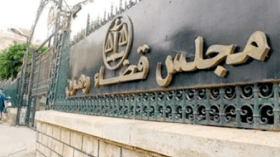 عجوز تسيّر شبكة هرّبت قناطير من المخدرات مع ابنها الفار بالمغرب