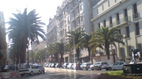 شاب ينتحل صفة جنرال للنصب على ضحاياه بوهران ؟!