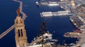 شيخ يقتل أمه العجوز ويقيم لها مراسيم العزاء للتمويه