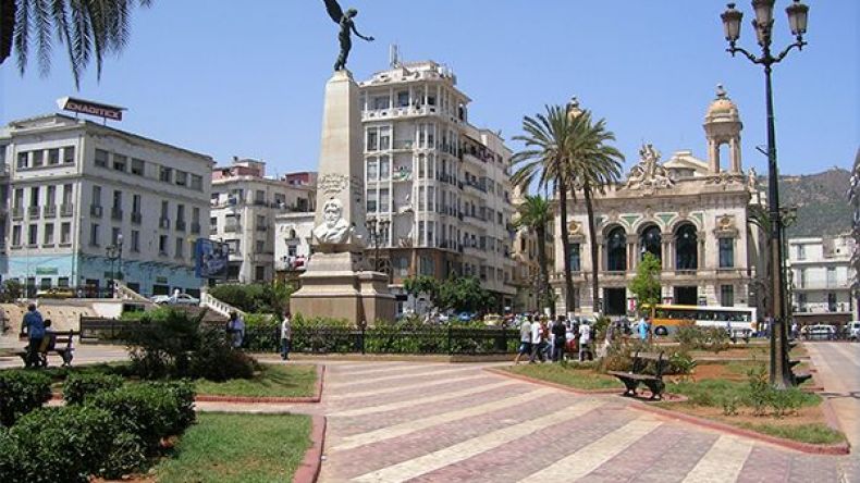 كهل يذبح زوجته بعد خروج أبنائه للدراسة في‮ ‬وهران