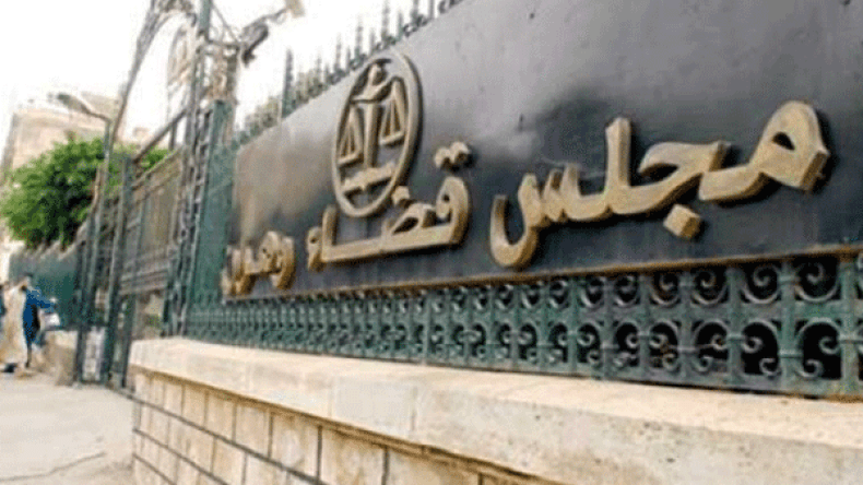 تأجيل الفصل في قضية ضرب منظفة مغترب بمطرقة في وهران