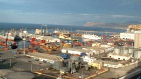 اختلاس 700 مليون يجرّ المدير العام لمؤسسة ميناء وهران للعدالة