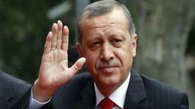 تركي يقاضي زوجته لأنها تشتم أردوغان!