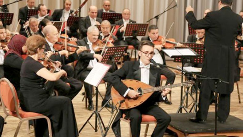 الموسيقار حموش “يموت في صمت” بسبب تعنت بوعزارة