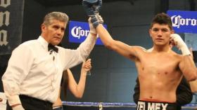 وفاة ملاكم مكسيكي بعد سقوطه بالضربة القاضية