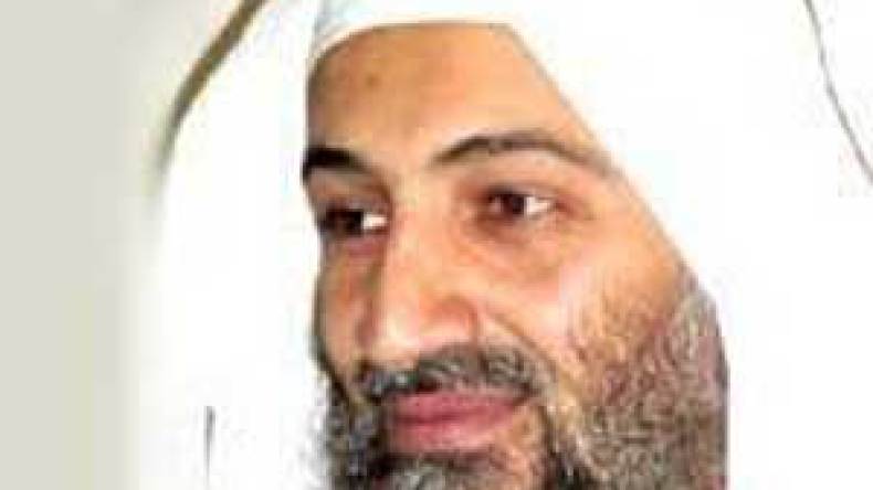 واشنطن تعتقل قياديا هرب بن لادن من أفغانستان