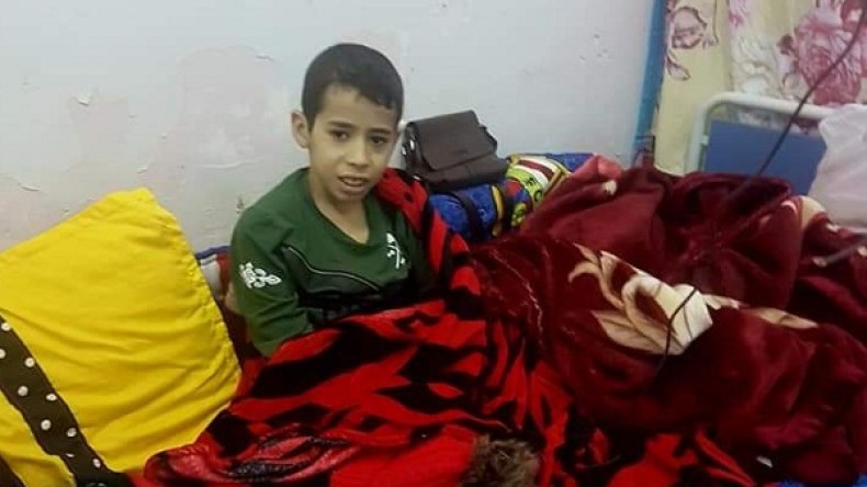 أسامة يناشد المحسنين مساعدته لزرع النخاع الشوكي في عيادة بالخارج