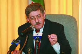 Ouyahia : les islamistes condamnés pour terrorisme resteront en prison