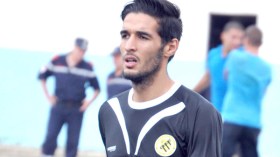 شارف يوافق على تسريح آيت وعمر لنادي باكو الأذربيجاني