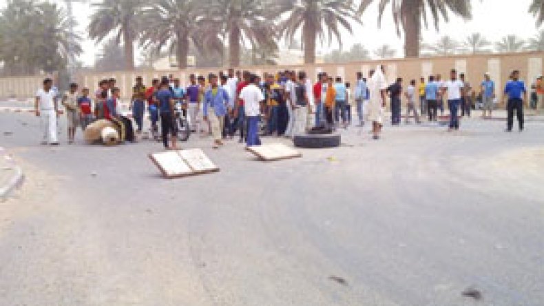 مواجهات‭ ‬عنيفة‭ ‬بين‭ ‬الشرطة‭ ‬ومحتجين‭ ‬بورڤلة