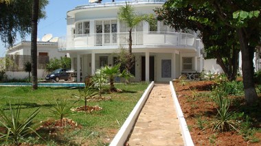 De hauts responsables impliqués dans le pillage du foncier agricole