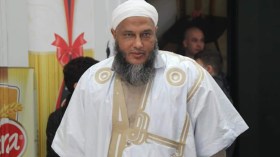 الإسلاميون ينددون بالتضييق على الداعية ولد الددو في موريتانيا