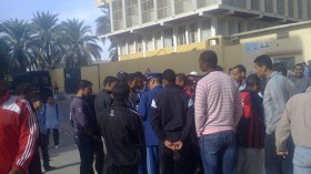 جامعيون يحاصرون الرئيس المدير العام لمجمع سوناطراك بحاسي مسعود