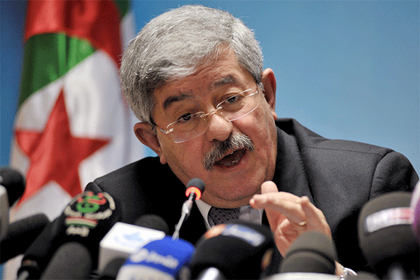 Ouyahia est contre la suppression des emplois!