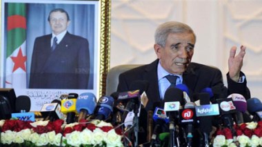 Ould Kablia souligne l’importance de la réhabilitation des services publics