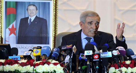 Ould Kablia souligne l’importance de la réhabilitation des services publics