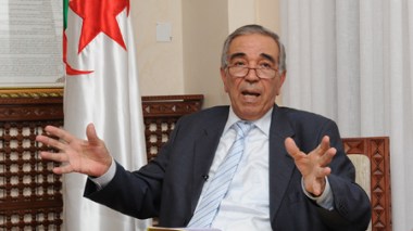 Interior minister to journalists: Historians should be objective when evoking Revolution