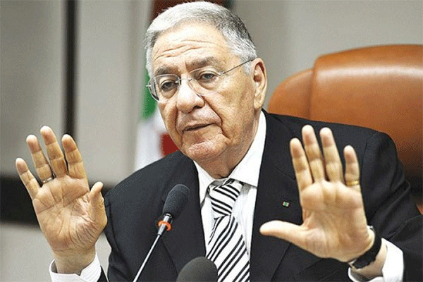 Ould Abbès: Les emplois et les salaires sont garantis