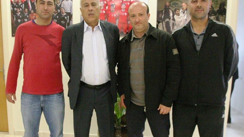 الجزائري ولد علي في الطاقم الفني للمنتخب الفلسطيني