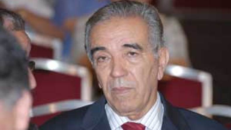 ولد قابلية: لا وجود لضريبة على استخراج الوثائق الإدارية