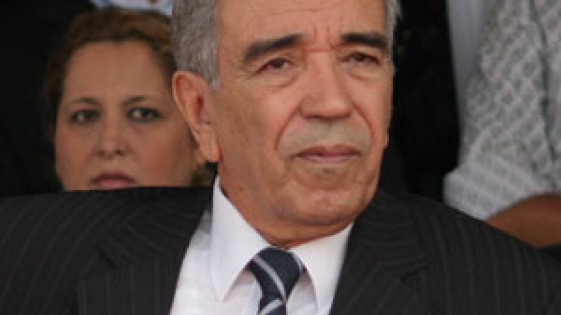 الداخلية تشرع في لقاءات مع الولاة لبعث المشاريع التنموية