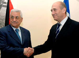 Ehud Olmert et Mahmoud Abbas renouent le contact