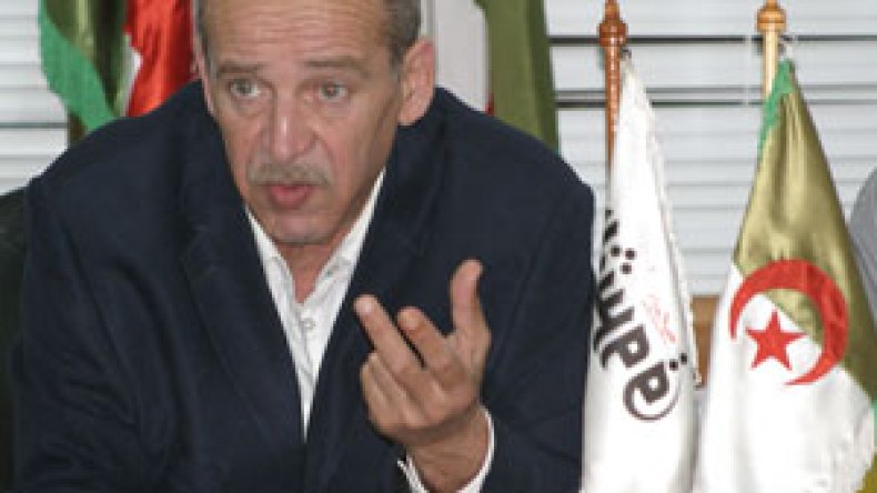 “لست محسوبا على الفرونكفونيين وأنا مع إبعاد الوزارة للناشرين من لجنة القراءة”