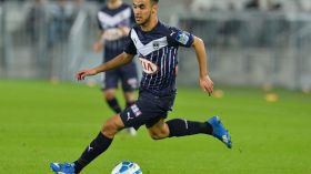 أوناس يوقع هدفا جميلا