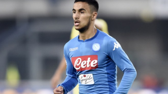 الوناس يقدم أداء مقنعا أمام سامبدويا