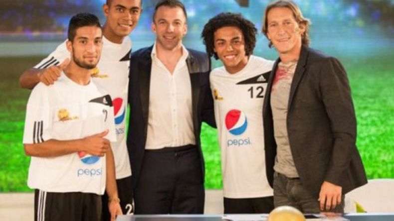 بوقرة هو الجزائري الوحيد الذي شجعني وهذا ما قاله لي تيري هنري