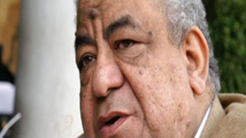 الجزائر تمنع المصريين من مشاهدة الكان!!!