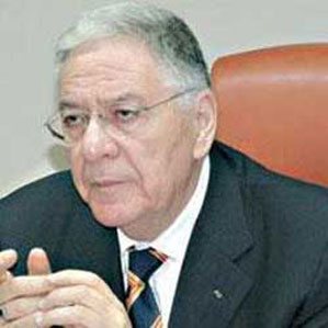 Santé : suppression graduelle du service civil