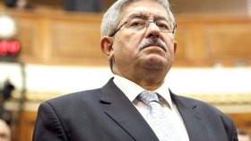 أويحيى متهم في جميع قضايا الفساد..!