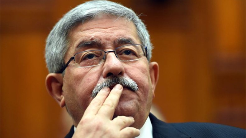 حسين داود مرشح لخلافة أويحيى على رأس الأرندي