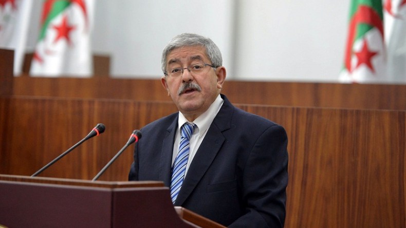 أويحيى: الحكومة اتخذت إجراءات استباقية لضمان الأمن الاجتماعي