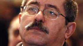 أويحيى يحضر لحركة تغيير واسعة في قيادة الأرندي