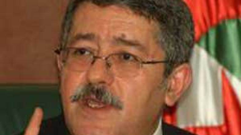 أويحيى: سجن زيان حسني لن يؤزم العلاقات بين الجزائر وفرنسا