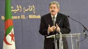 أويحي: الرئاسة مستعدة لسماع مقترحات مقاطعي المشاورات