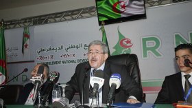أويحي: توريث الحكم في الجزائر.. التحالفات.. وإكمال العهدة الرابعة