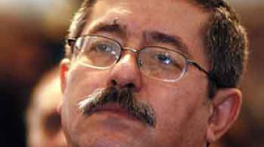 Ouyahia : « L’Algérie est décidée à appliquer  le droit de la préemption pour récupérer Djezzy »