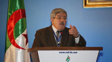 Ouyahia vire ses détracteurs !